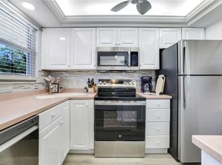 200 Forest Lakes BLVD #204, NAPLES, FL 34105