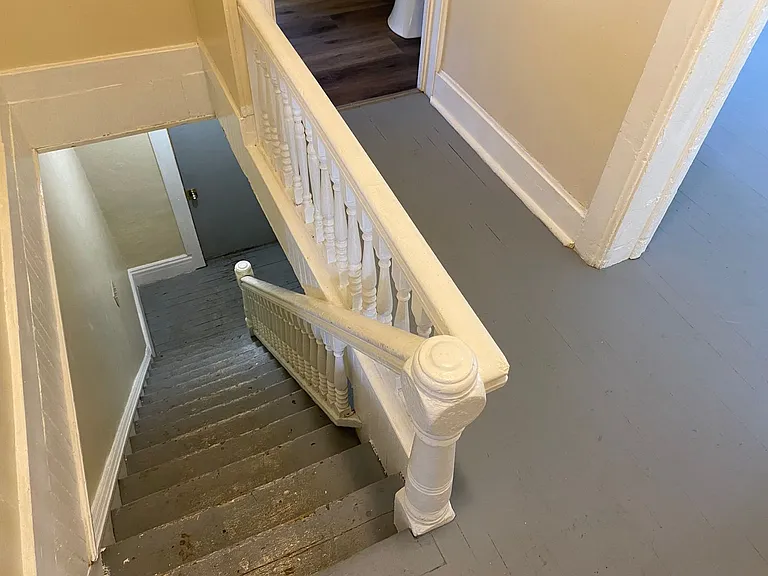 707 Grant St — Photo 11