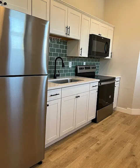 101 W B St #203 — Photo 7