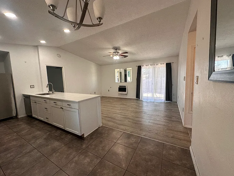 5712 Blue Pine Ave NW — Photo 10