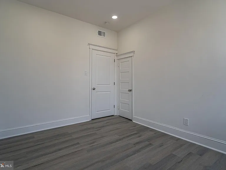 2410 Wharton St #2 — Photo 19