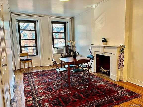 4th image of 120 Bergen St APT 5
