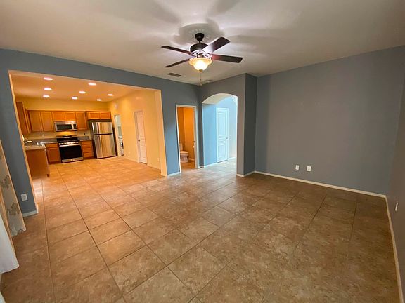 5th image of 16771 Loganberry Way