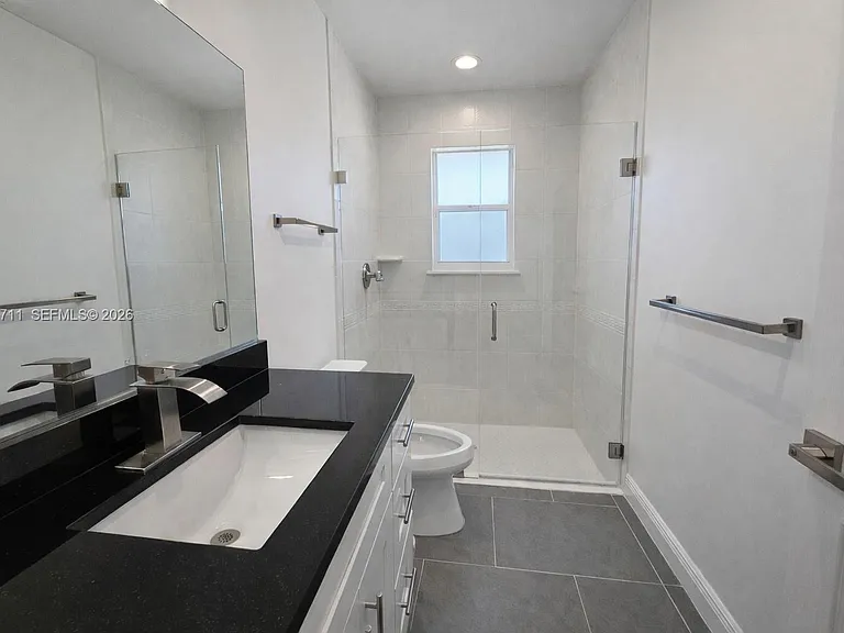 1440 Graham Cir — Photo 25