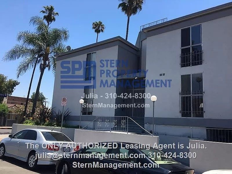 1st image of 3900 W 1st St APT 6