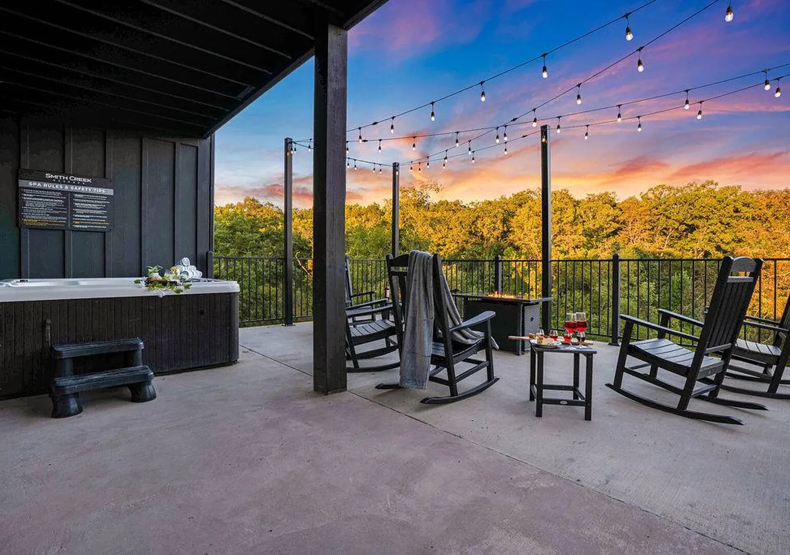Heated Pool-Mtn View-Game Loft-Waterpark-Sleeps 20 — Photo 4