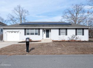 260 Wallace Ave, Forked River, NJ