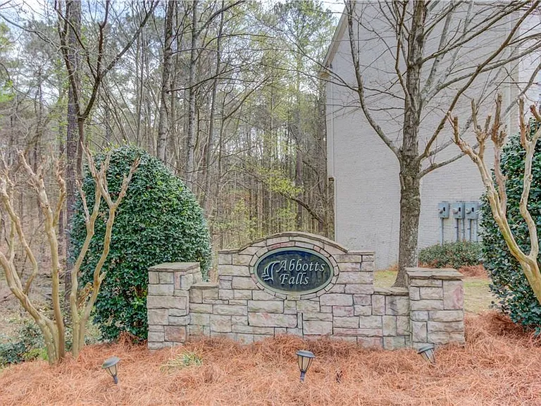 11007 Lorin Way — Photo 42