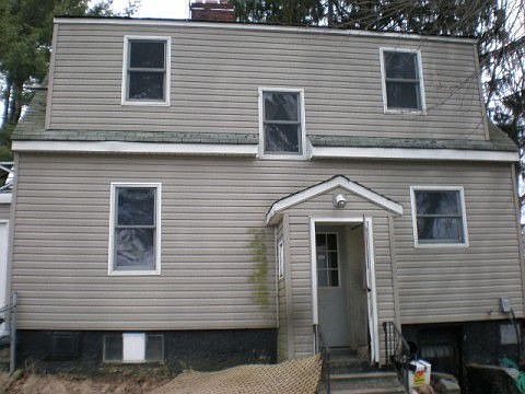 2nd image of 4142 S Arlington St