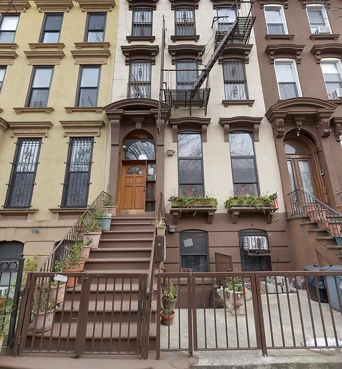 1st image of 366 Greene Ave