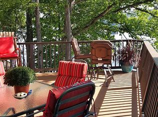 9076 Wixson Rd, Hammondsport, NY 14840