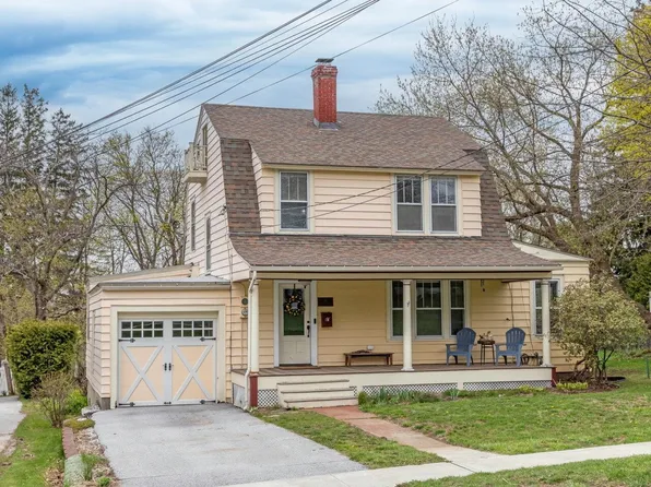 56 Smith Street, St. Albans City, VT 05478