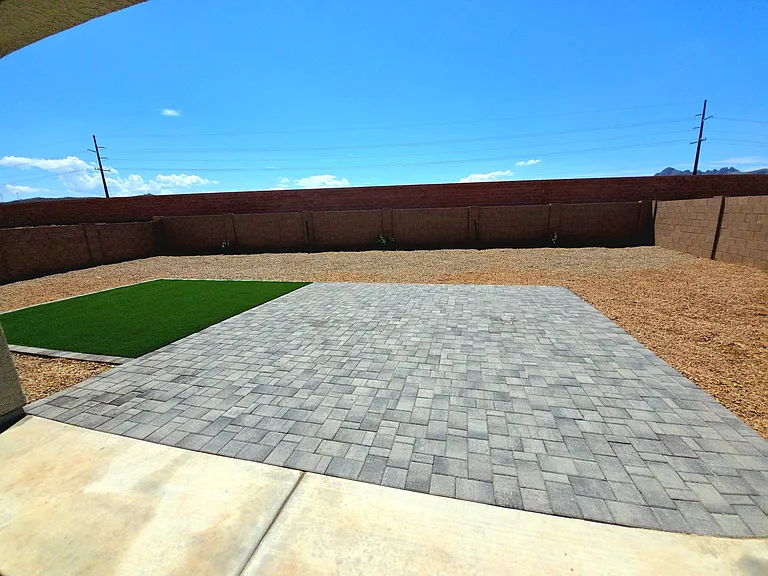 10004 N Guayacan Trl — Photo 29