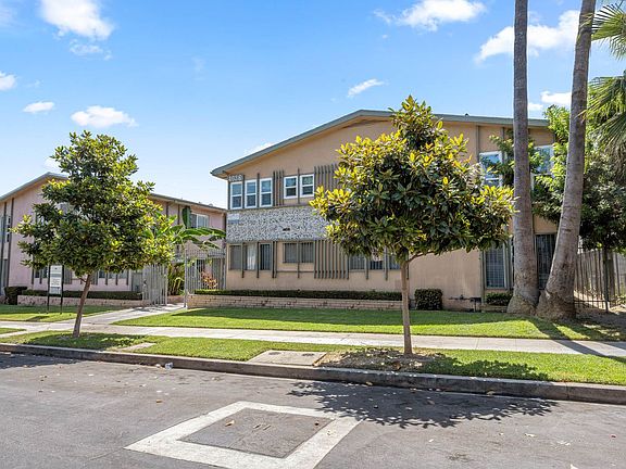 2nd image of 4030 Gelber Pl #9