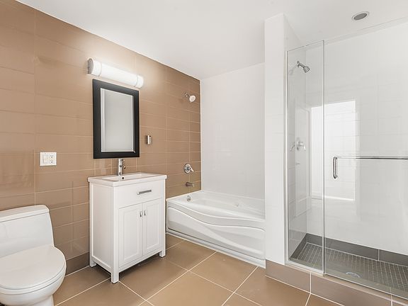 4th image of 105 Lexington Ave APT 3F