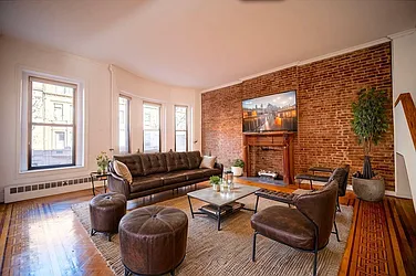 28 West 89th Street  image 1 of 28