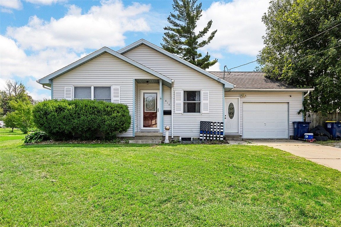 814 E 3rd St, Vinton, IA 52349 Zillow
