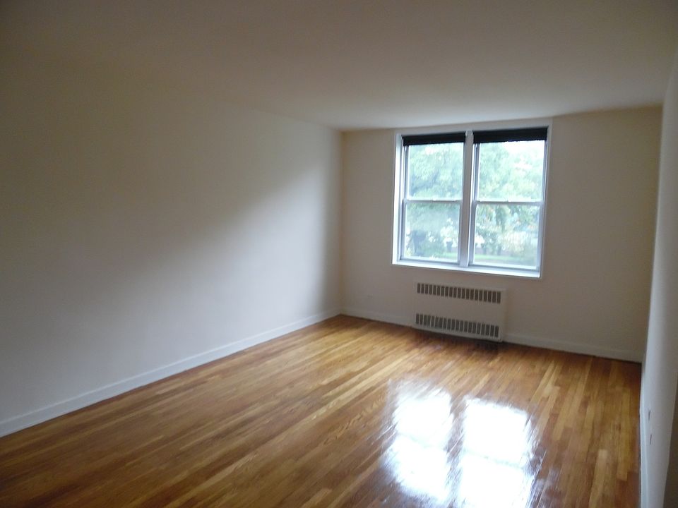 1st image of 8920 55th Ave APT 7D