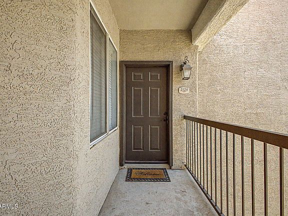 3rd image of 2929 W Yorkshire Drive #2124