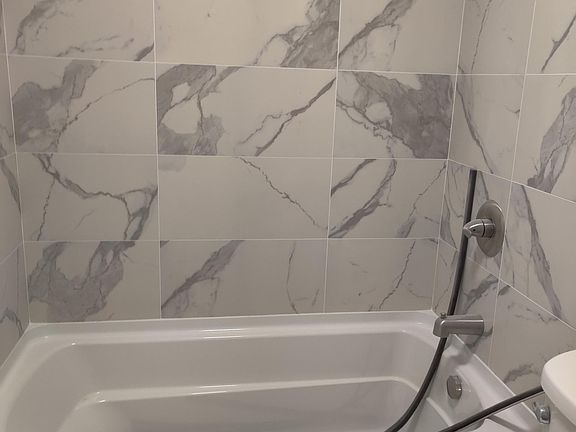 4th image of 2717 E 63rd St Floor 1