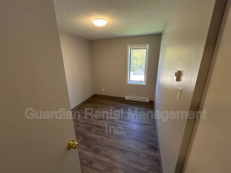 117 Centennial Dr #5 — Photo 4