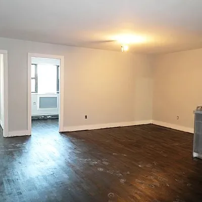 Rented by Spot It Realty LLC | media 29