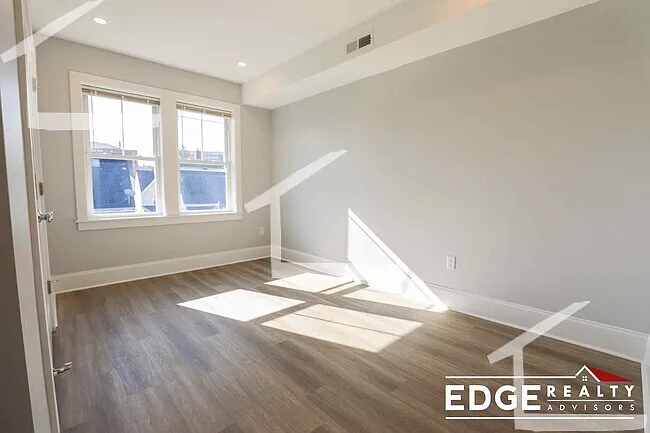 80 N Beacon St #6 — Photo 7