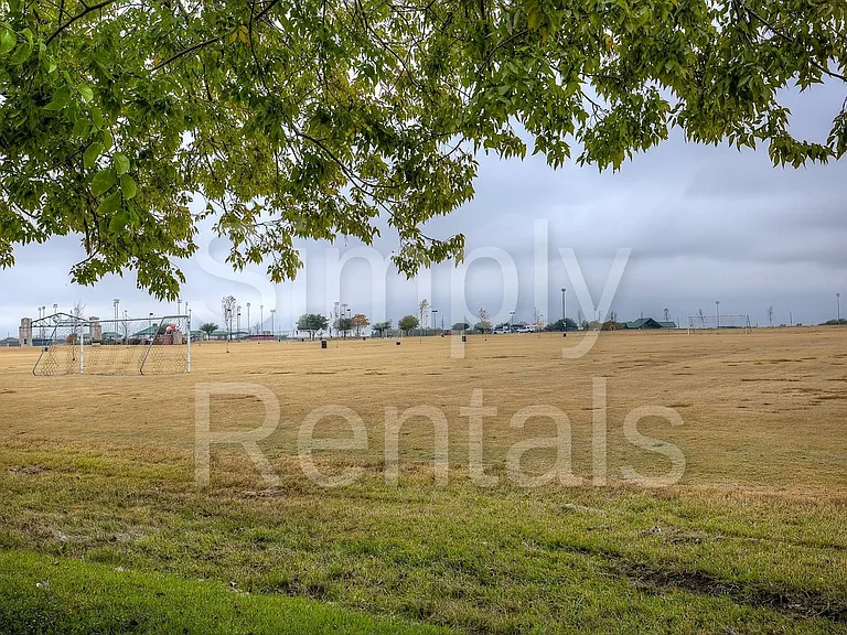 6716 Sayle St — Photo 39