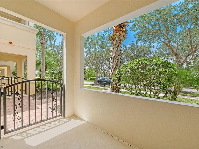 15317 Laughing Gull Ln — Photo 7