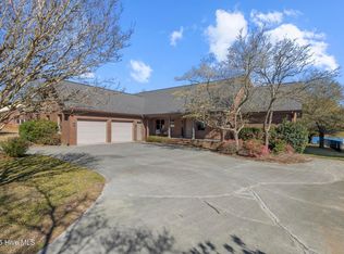 108 Inlet Ct, Wilmington, NC 28443