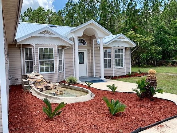 2nd image of 4077 Red Pine Ln