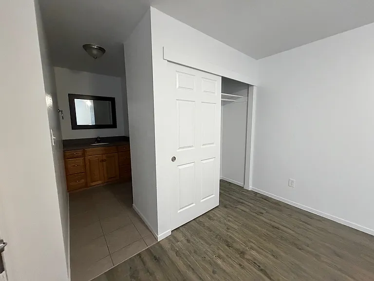 665 S Coalinga St — Photo 23
