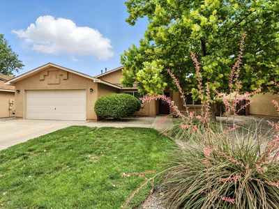 3013 Shelby Meadows Dr NE, Rio Rancho, NM, 87144