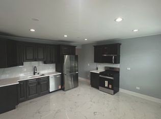 2702 S Union Ave #3, Chicago, IL 60616
