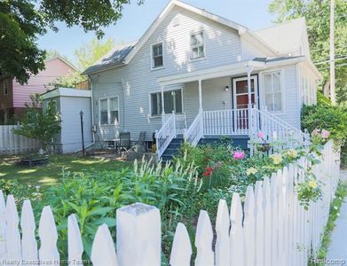 61 Ferrin Pl, Mount Clemens, MI, 48043