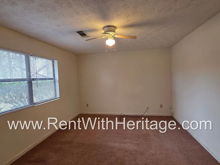 1750 Nutmeg St — Photo 16