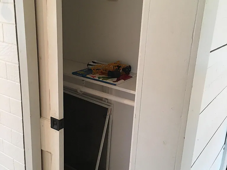 Master bedroom 2nd closet