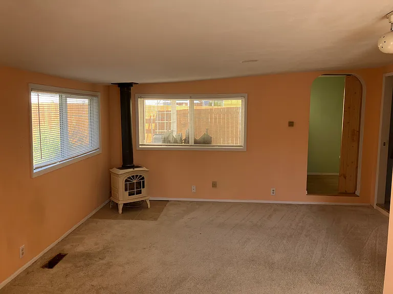 1103 Adele St — Photo 11