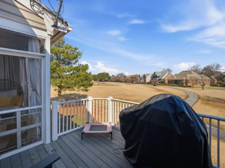 1005 Bay Breeze Dr — Photo 5