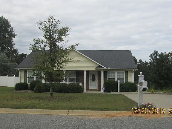 2nd image of 109 Vista Hill Dr
