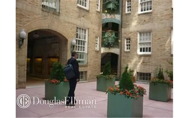 Rented by Douglas Elliman | media 9