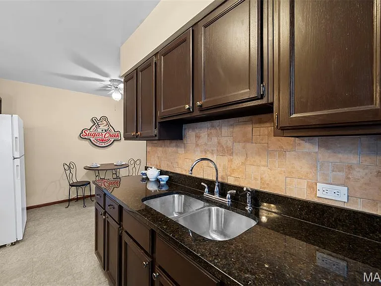 6015 Magnolia Ave #1E — Photo 8