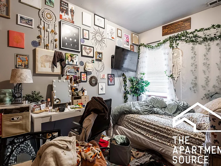 905 W Belmont Ave #3R — Photo 12