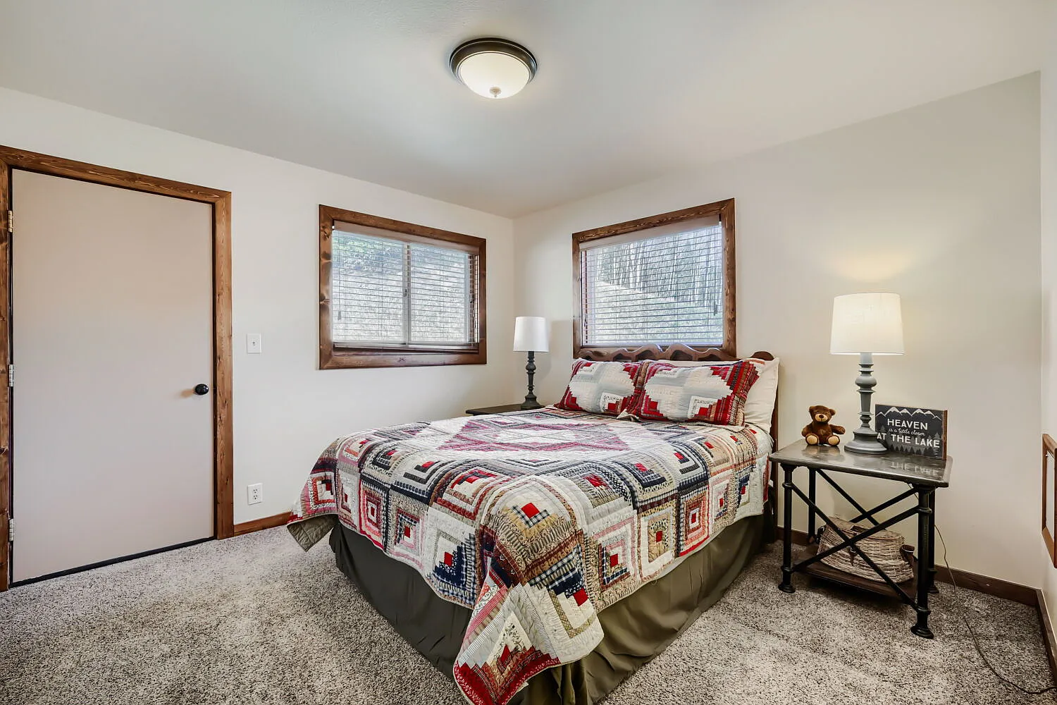 4 bed, 2.0 bath, $3,400 — Photo 4
