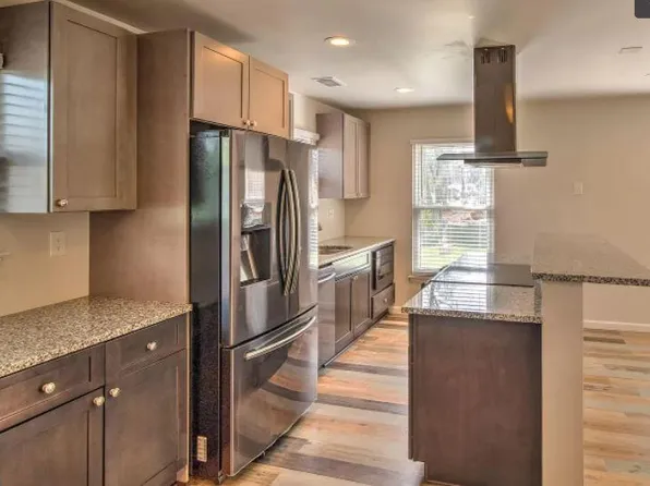 7415 Crane Pl, Landover, MD 20785