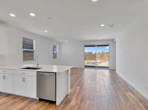 17042 W Artemisa Ave, Surprise, AZ 85387