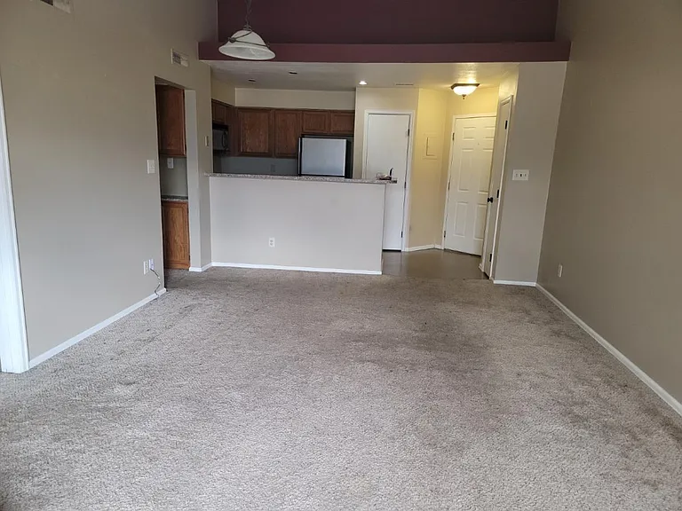 1074 Acapulco Ct — Photo 5