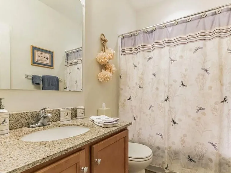 1343 Parish Ave — Photo 12