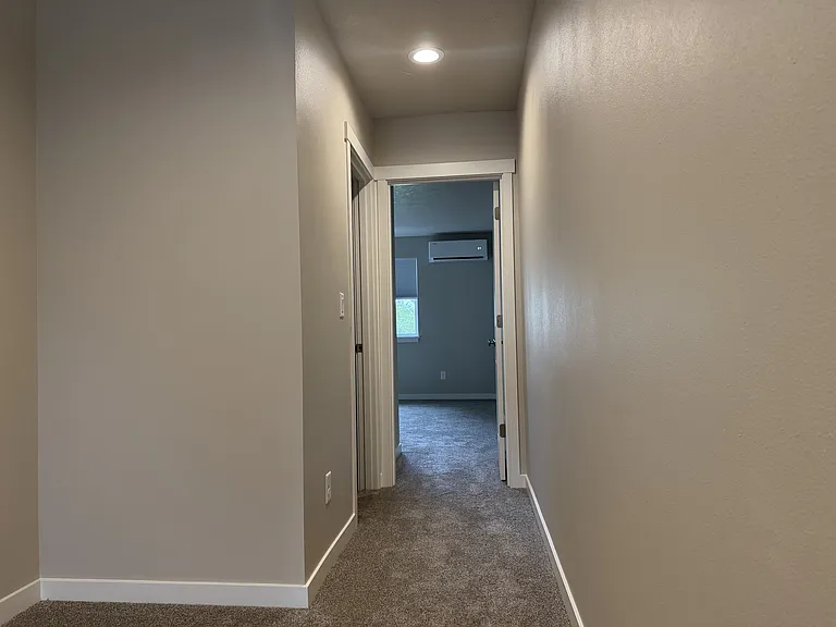 4025 Filbert St NE — Photo 19