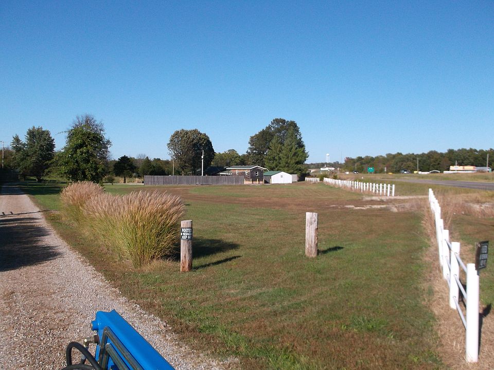 1st image of 593 W Old Highway 65